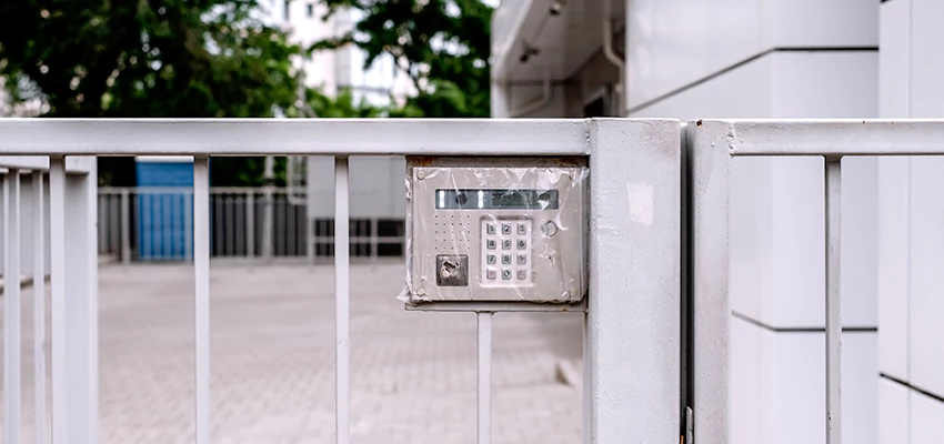 Gate Locks For Metal Gates in Hawaiian Gardens, California