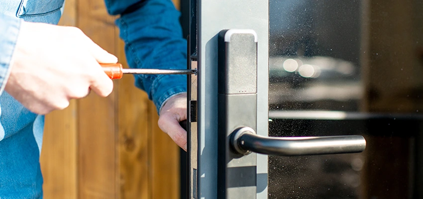 Aluminium Door Lock Replacement in Hawaiian Gardens, California